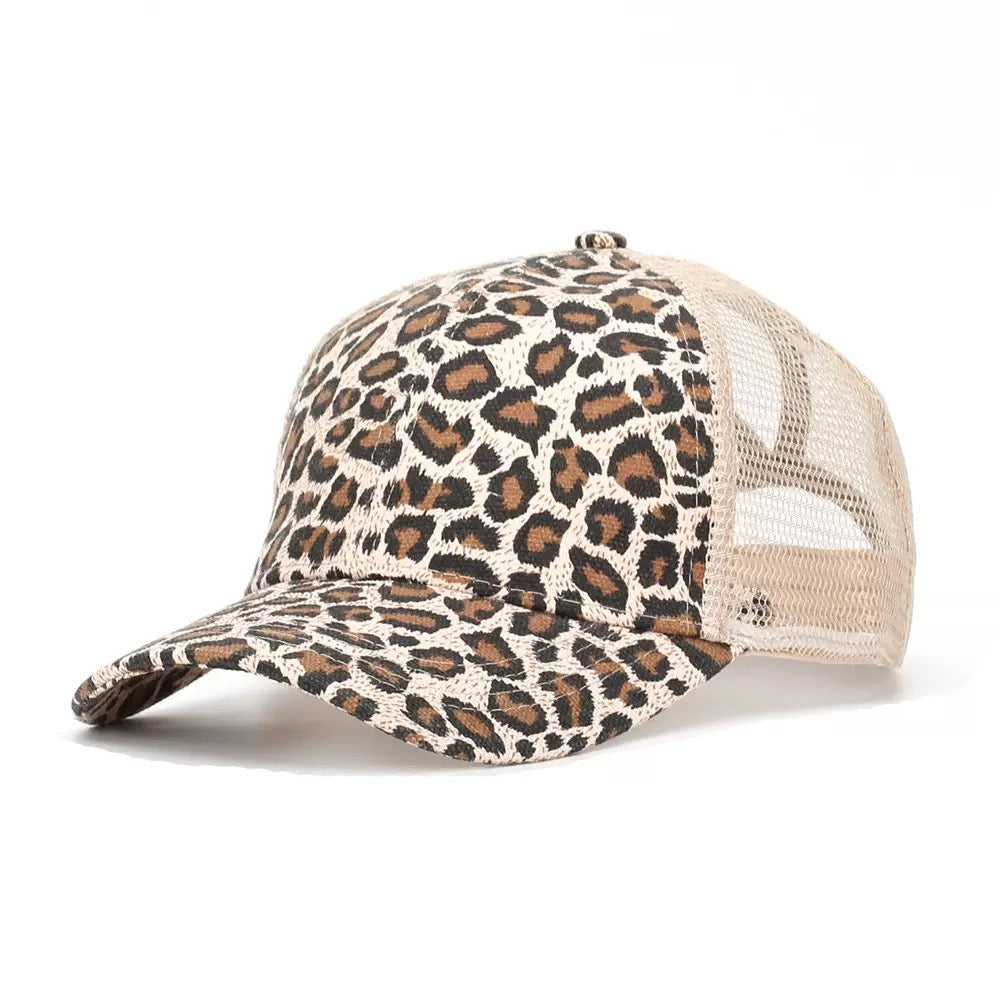 pony tail hat leopard style